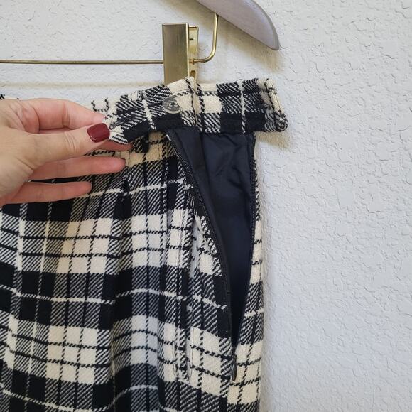Vintage Gap Wool Plaid Shorts Womens Large Black Cream Bermuda High Waist - Picture 8 of 14